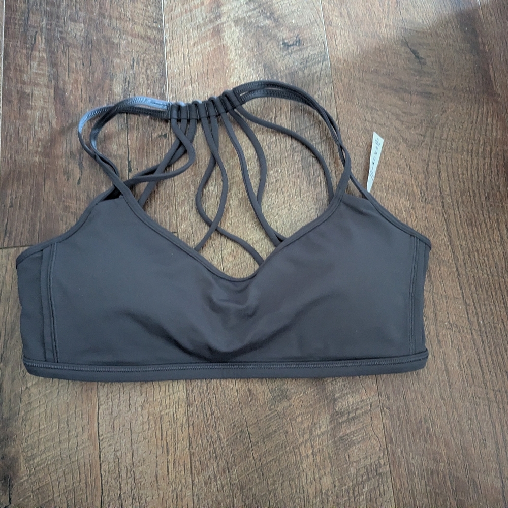 Lululemon Free To Be Wild Bra Gray Color Size 8